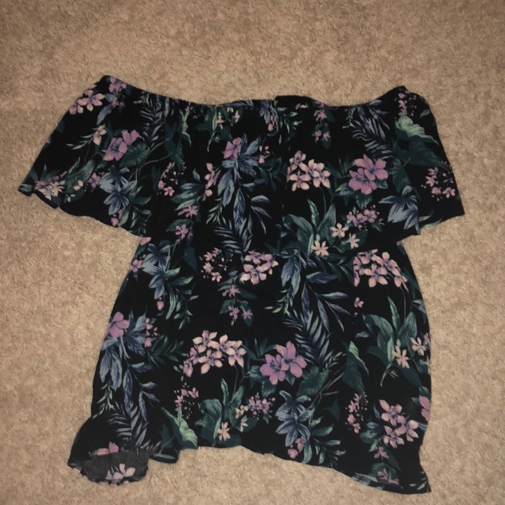 floral off the shoulder shirt